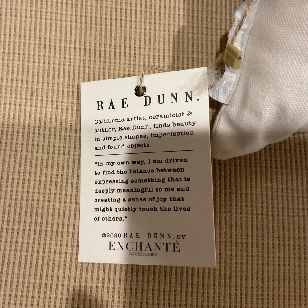 NWT Decorative Rae Dunn BUNNY LOVE Easter Pillow 🐇